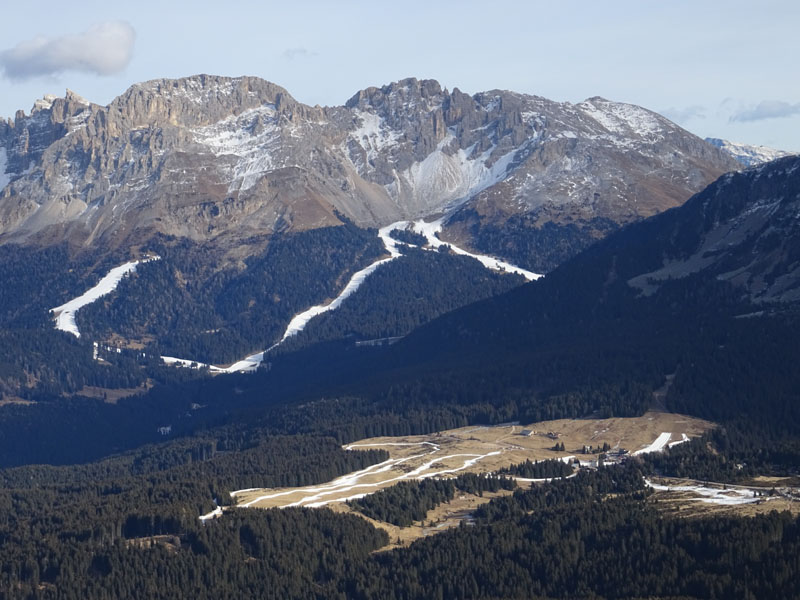 Corno Bianco (Weisshorn)  m.2317 ....dal Passo Oclini